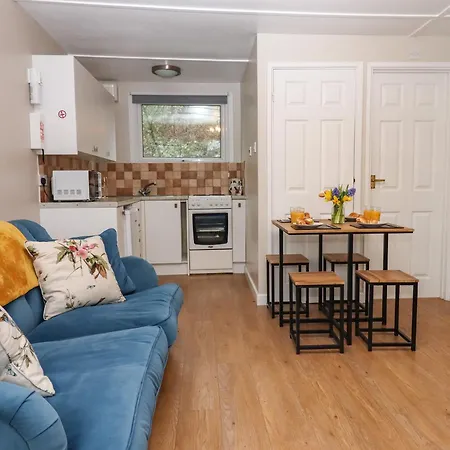 2 The Glade Holiday home